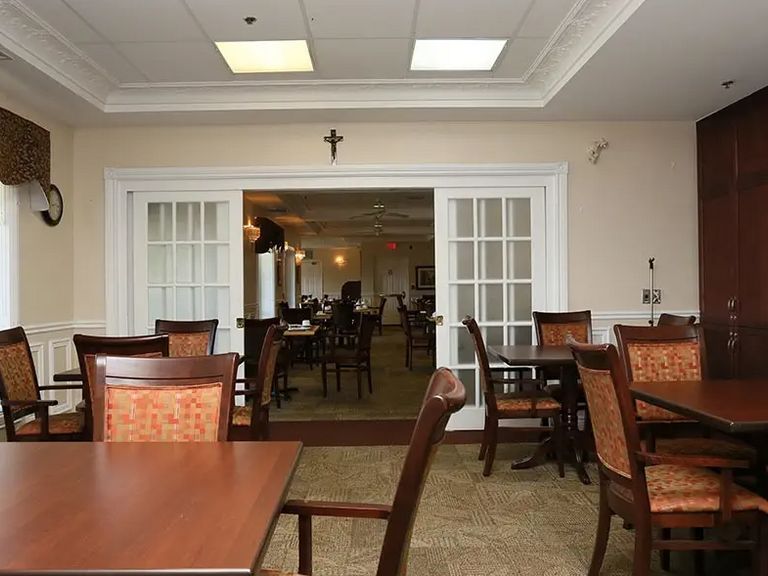 Chartwell Belcourt Manor Pricing, Photos and Floor Plans in Ottawa